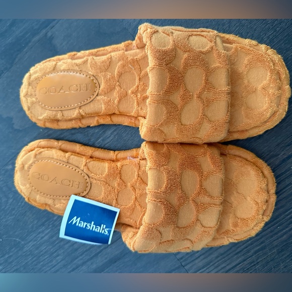 BNWT COACH Bridgett Sandal In Signature Terry Cloth! SIZE 7.5! - Picture 3 of 11